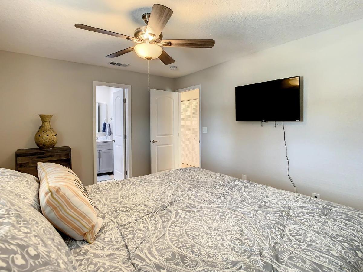 Crown Jewel Of Clearwater 10-15 Min To Beach 5 Min To St Pete Airport Villa Exterior photo